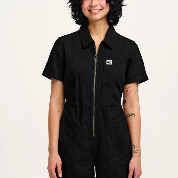 Lucy & Yak Pants - Lucy & Yak Riley - Cotton Playsuit in Black - Black / UK 30 / REG